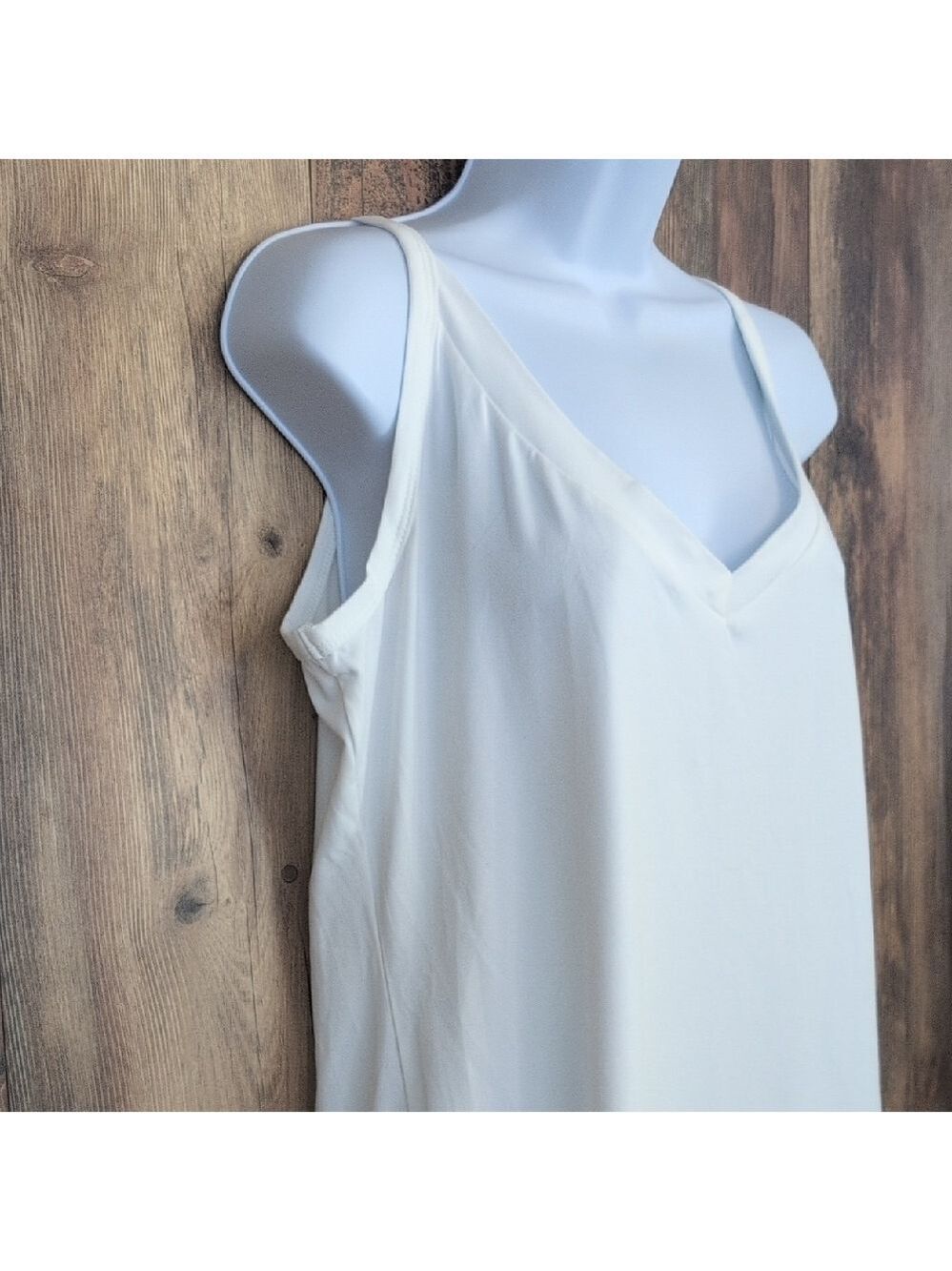 Chic White Camisole Wiomen's Plus Size Tank Top XXL          -623R